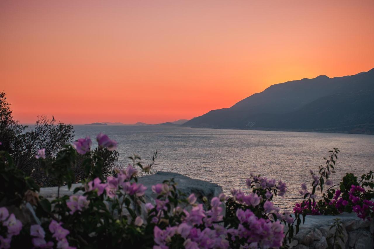Gumus Peninsula Hotel Kas Bagian luar foto